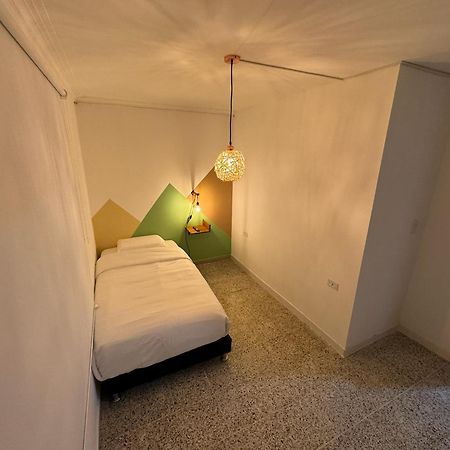 Rustik House Hotel Medellín Buitenkant foto