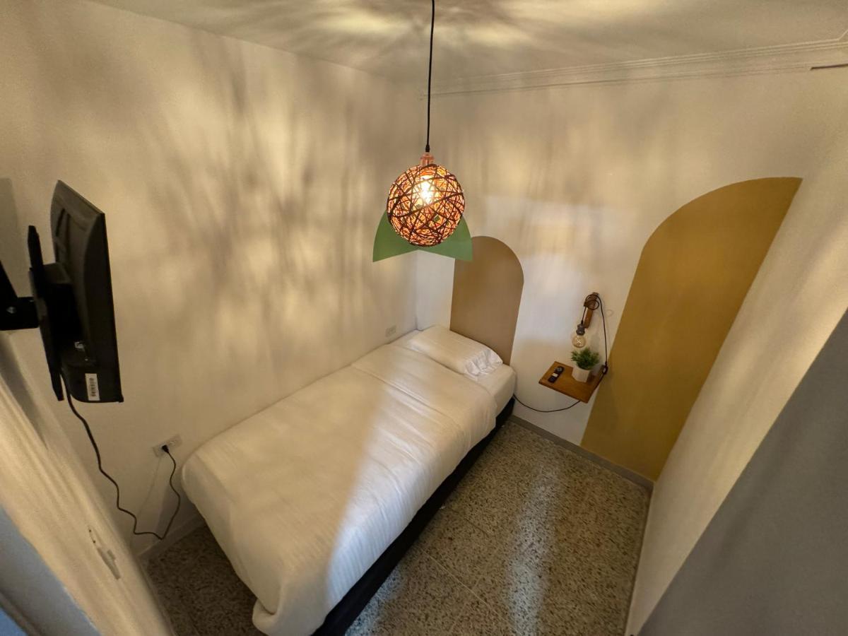 Rustik House Hotel Medellín Buitenkant foto