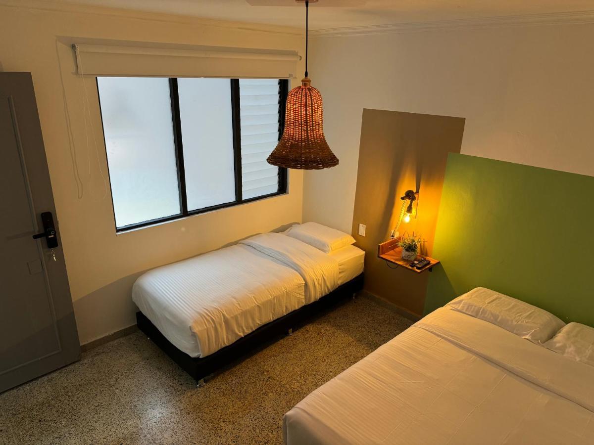 Rustik House Hotel Medellín Buitenkant foto
